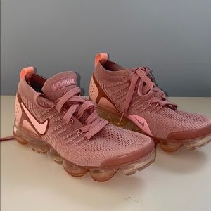NIKE VAPORMAX